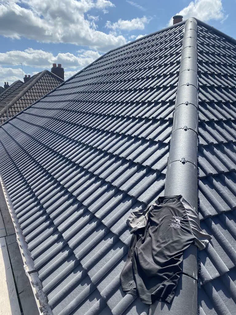 A tiled roof completed by Aarden Roofing