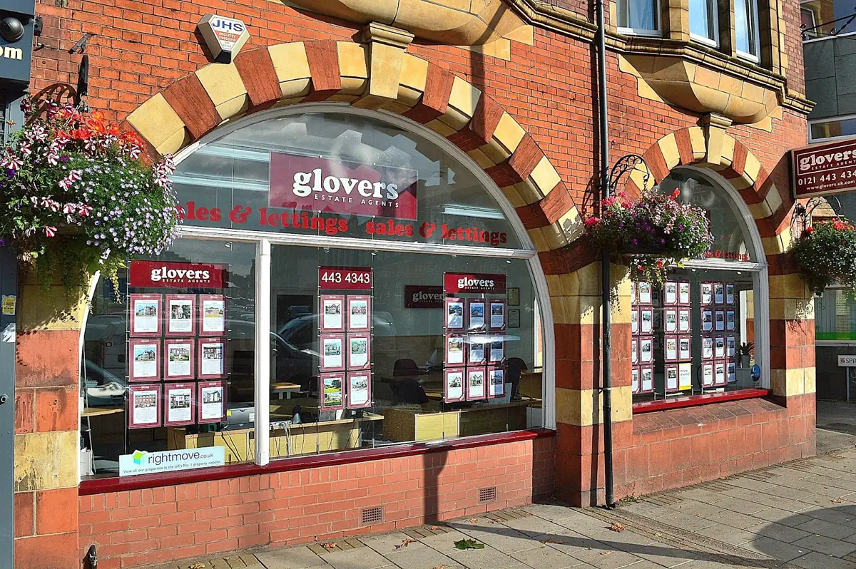 Glovers Estate Agents sales and lettings window